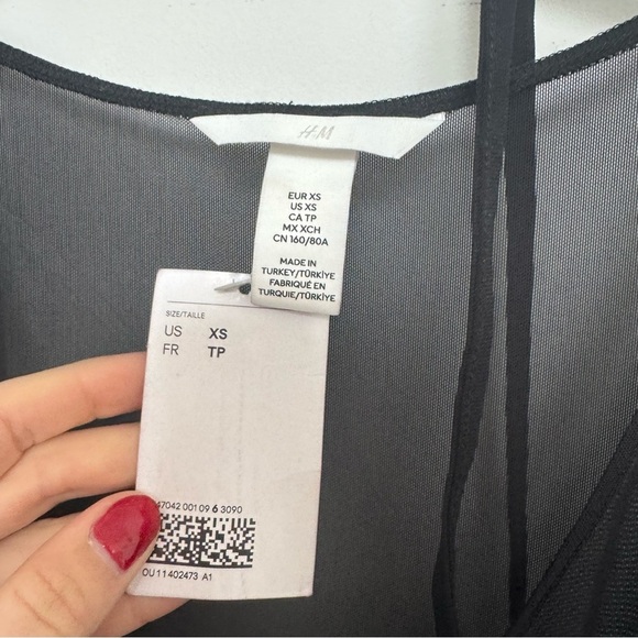 NWT H&M Elegant Black Mesh Sleeve Dress goth Beachy glam vacation XS - Picture 6 of 7